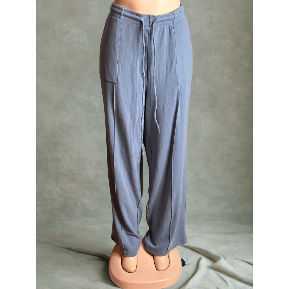 OGL PANTS SIZE 2XL NWT NO LONGER SOLD ON THE WEBSITE
